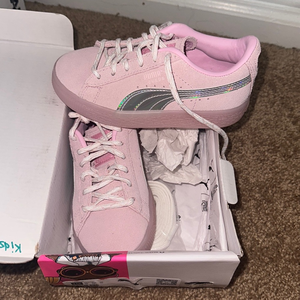 Worn once girls lol pumas size 11